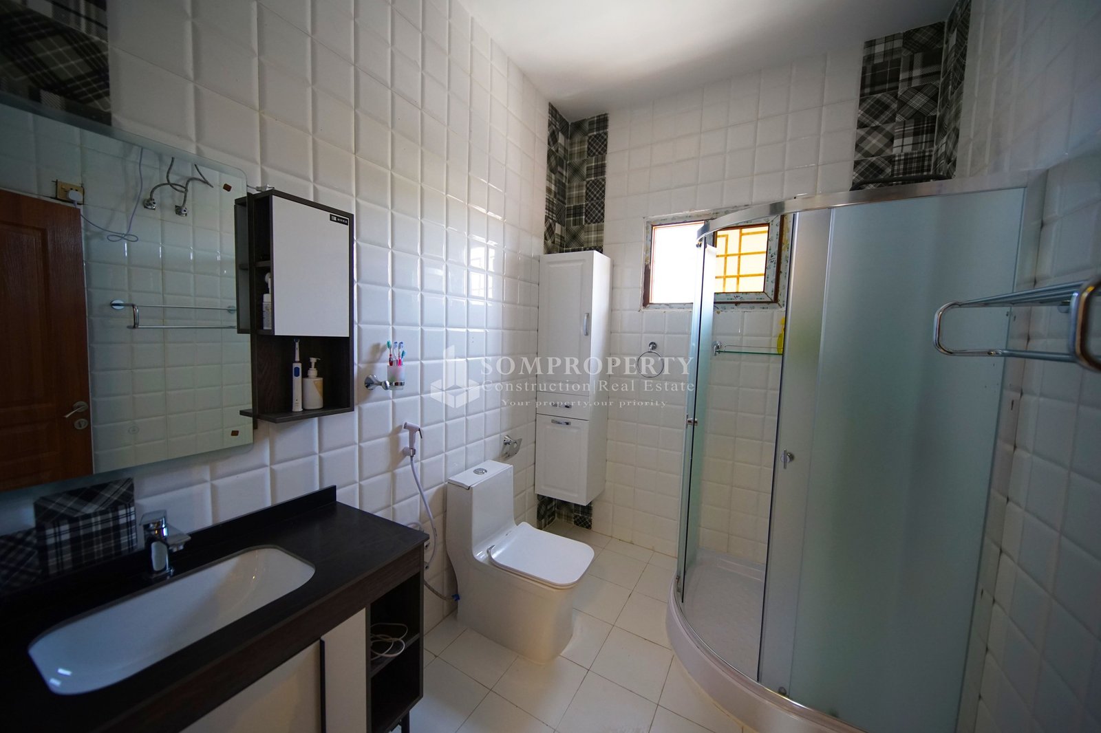 Dhismaha ID 23 299 - Image 6